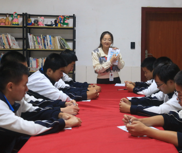 建造家门口的好学校探索建立组成名校教育组成共同体